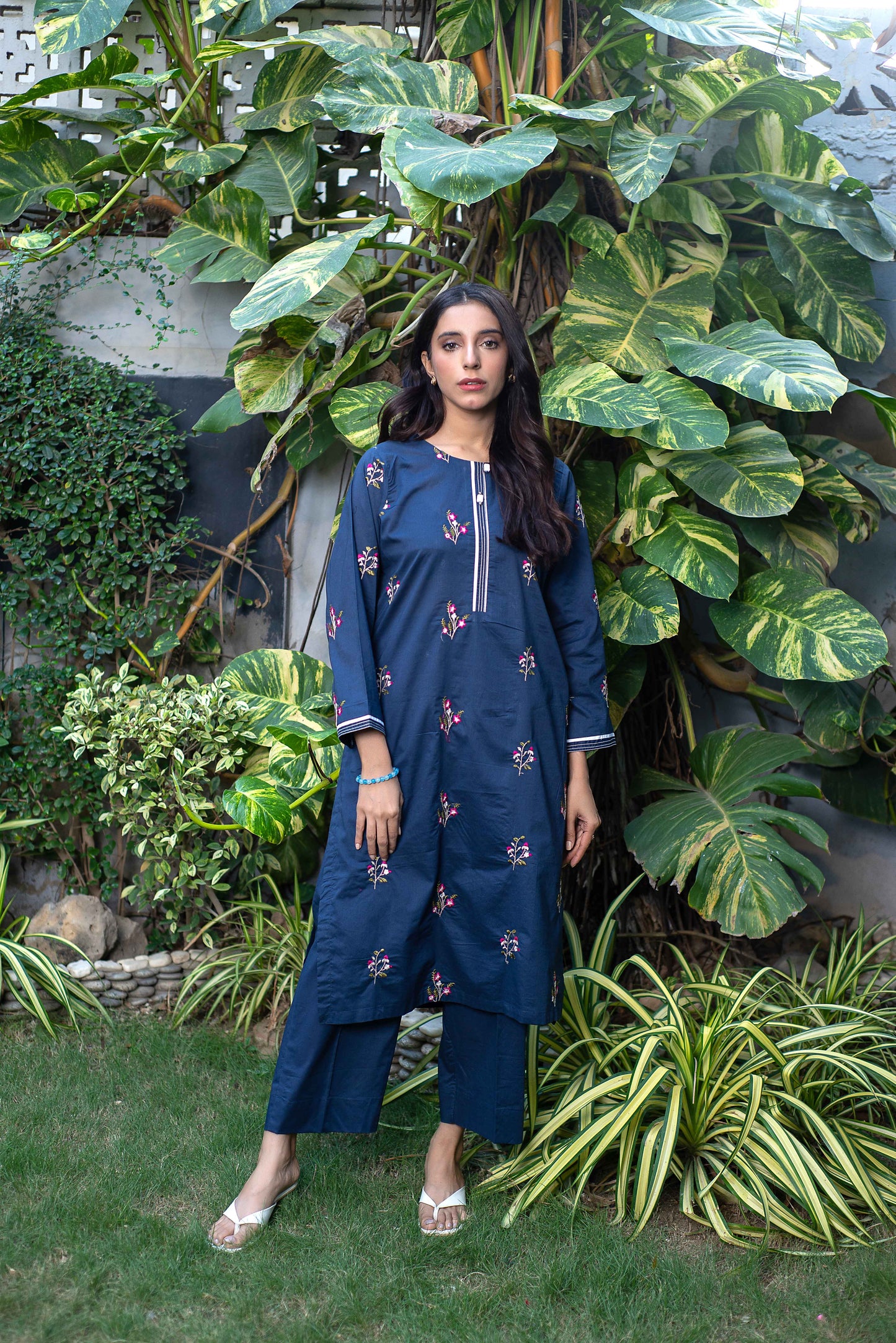 Neelofar - 2pc Blue Embroidered Suit with Plain Trouser