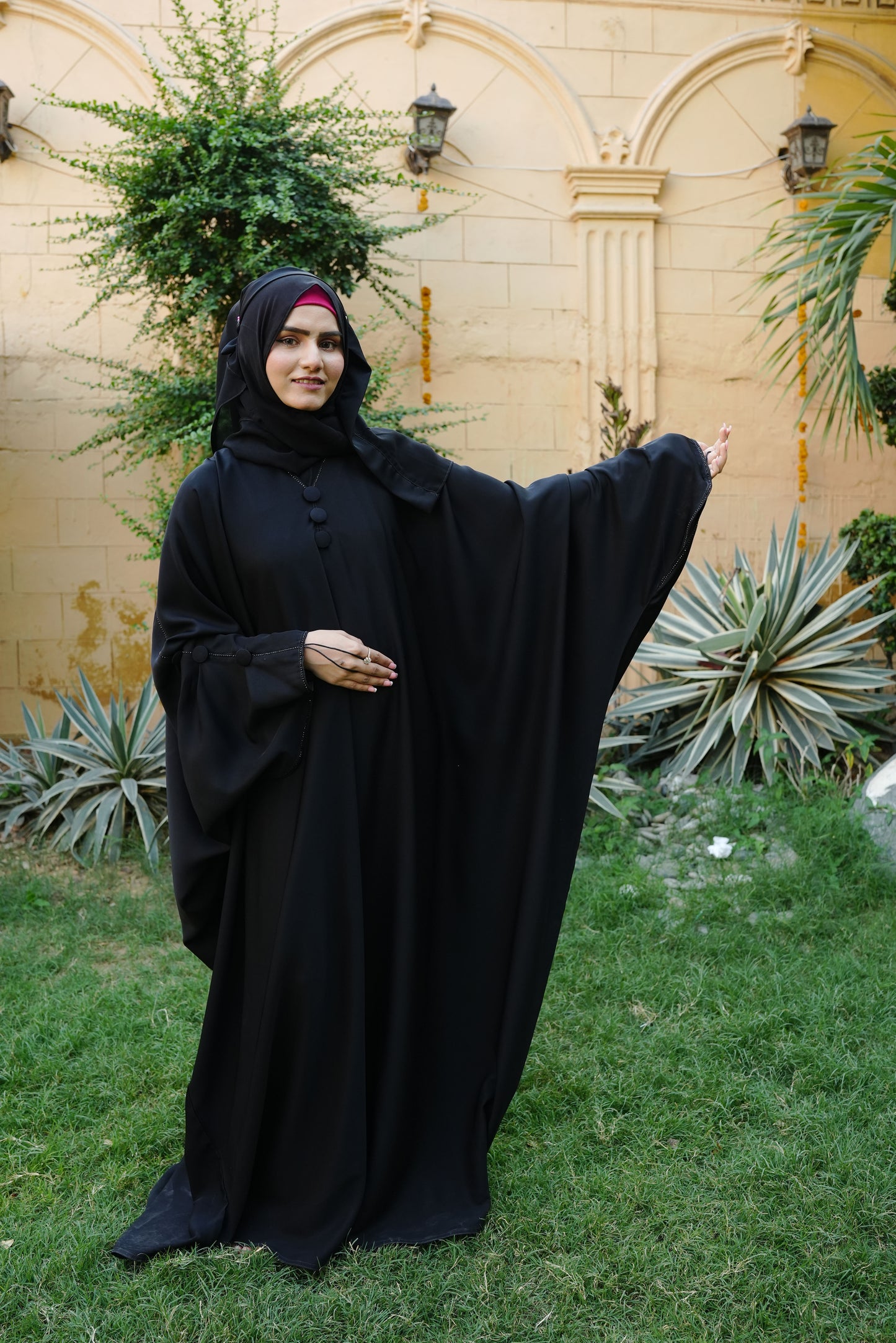 2pc Black Begi Style Butterfly Abaya