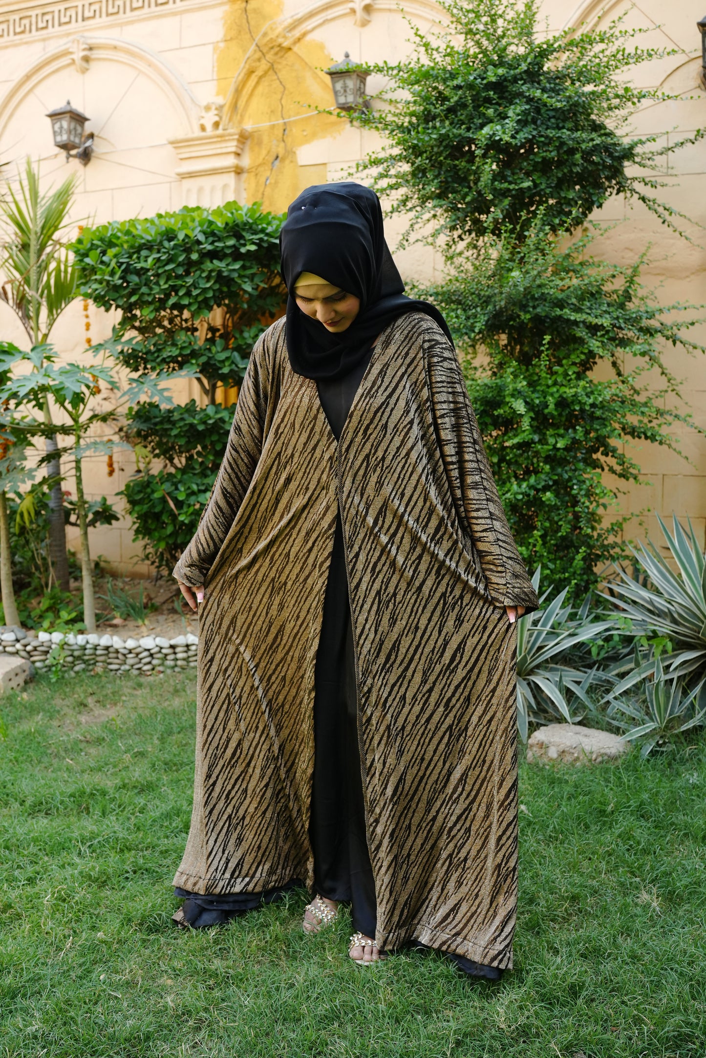 3pc Black Gold Fancy Abaya