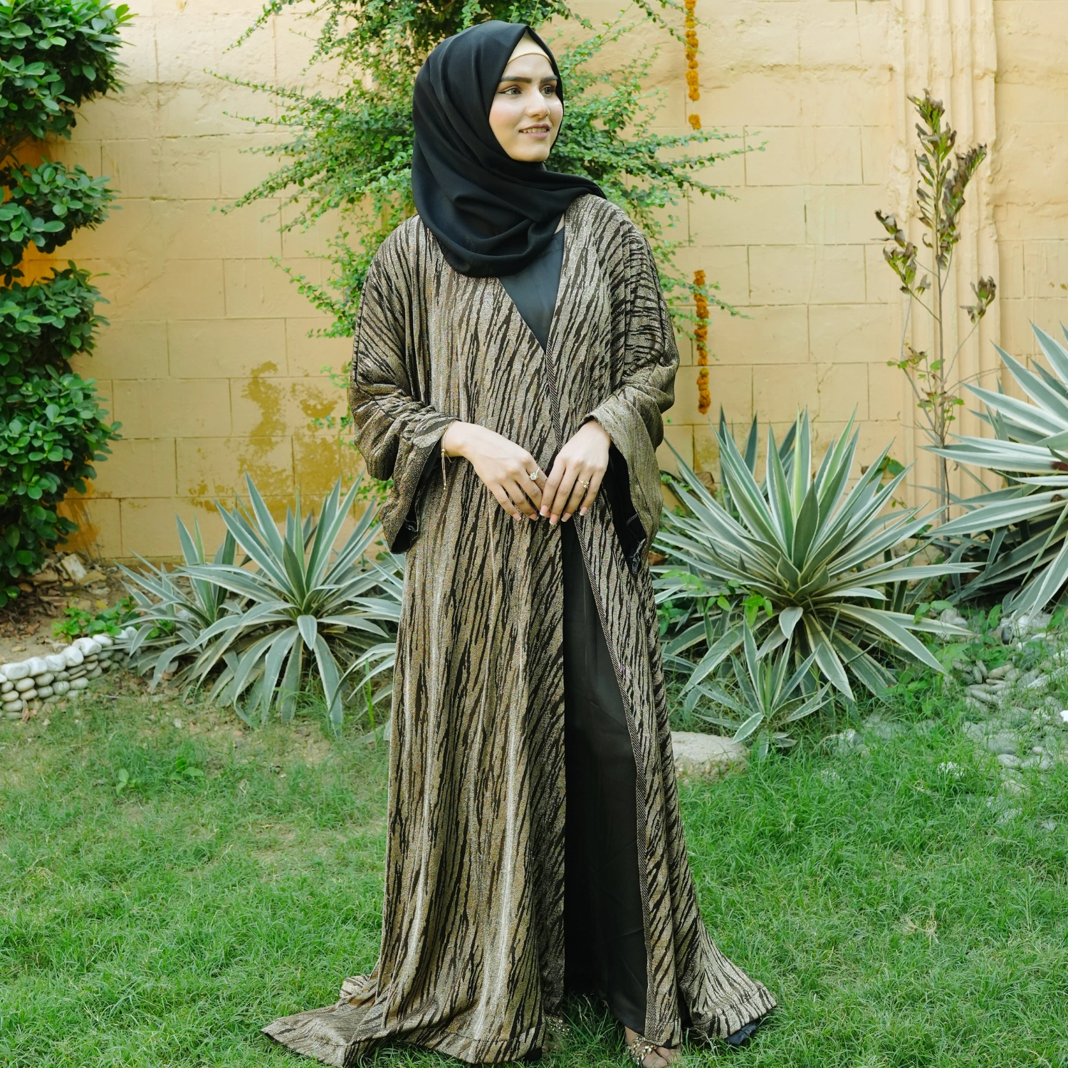3 PCS MOONLIGHT BLACK GOLD PRINTED ABAYA