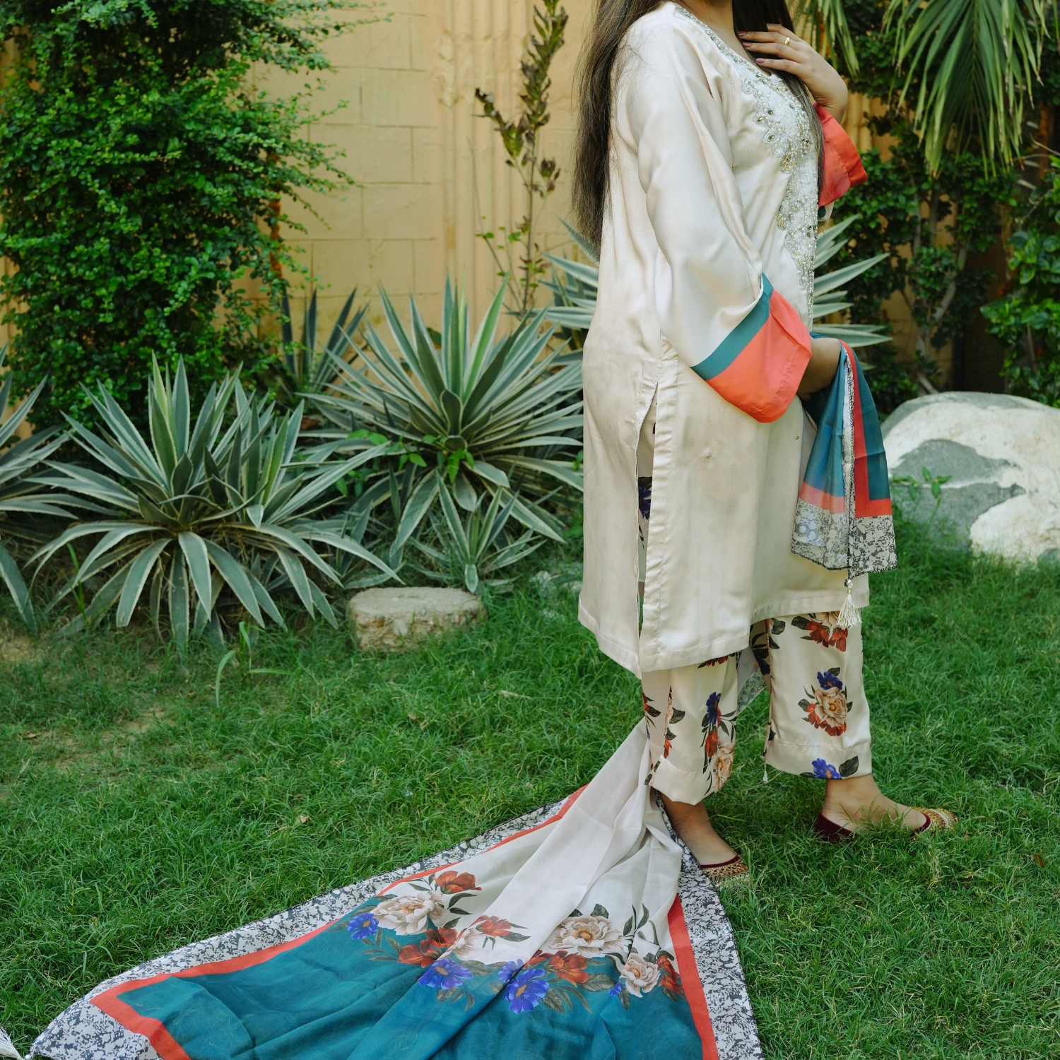 3 PCS SILK HEAVY EMBROIDERY - Image 3